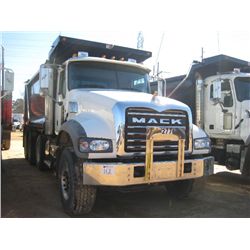 2011 MACK GU713 TRI AXLE DUMP, S/N 1M2AX09C5BM010348, 425HP MACK MP8 ENG, 10 SPD MACK T 310M TRANS, 