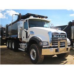 2008 MACK GU713 TRI-AXLE DUMP, S/N 1M2AX09C38M003780, MP8-425 MACK DIESEL ENG, 10 SPD TRANS, 44K REA