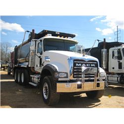 2008 MACK GU713 TRI-AXLE DUMP, S/N 1M2AX09C58M003781, 425 HP MACK MP8 DIESEL ENG, 10 SPD TRANS, 44K 