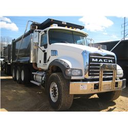 2008 MACK GU713 TRI AXLE DUMP, S/N 1M2AX09CX8M003775, 425HP MACK MP8 DIESEL ENG, 10 SPD TRANS, 44K R