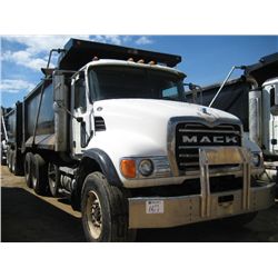 2006 MACK CV713 TRI AXLE DUMP, S/N 1M2AG11C56M031627, MACK ENG, MACK 10 SPD TRANS, 44K REARS, 18K FR