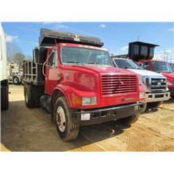 2001 INTERNATIONAL 4700 S/A DUMP, S/N 1HTSCAAR61H351648, INTL DT466E DIESEL ENG, 6 SPD TRANS, 23K RE