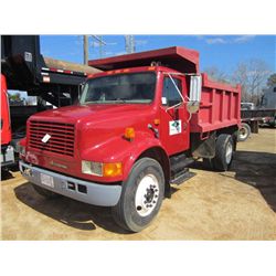 1999 INTERNATIONAL 4900 S/A DUMP, S/N 1HTSDAARXXH585412, INTL DIESEL ENG, 7 SPD TRANS, 10' DUMP BODY