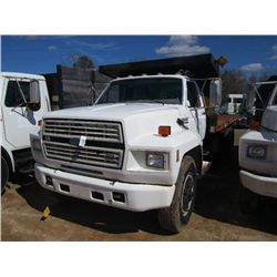 1988 FORD F800 FLATBED DUMP, S/N 1FDWK84AXJVA49082, FORD DIESEL ENG, 5 SPD 2 SPD TRANS, 14' FLATBED 