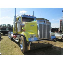 1995 KENWORTH W900L TRI-AXLE TRUCK TRACTOR, S/N 673081, C15 14L6L CAT, 18 SPD, 46K REARS, AIR RIDE, 