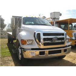 2005 FORD F650 S/A FLATBED TRUCK, S/N 3FRNF65C05V209945, FORD DIESEL ENG, A/T, 22' FLATBED BODY, ODO