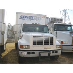1999 INTERNATIONAL 4700 S/A REEFER TRUCK, S/N 1HTSCAAM8XH682714, INTL DT466E DIESEL ENG, 6 SPD TRANS