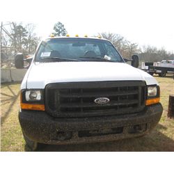 1999 FORD F350 SUPER DUTY TRUCK, S/N 1FDWF36F4XEB33844, V8 DIESEL, A/T, READING 9' SERVICE BED
