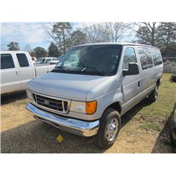 2005 FORD DELIVERY TRUCK, S/N 1FBNE31L35HA92946, GAS ENG, A/T, WHEELCHAIR LIFT, ODOMETER READING 231