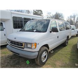 2000 FORD E350 PASSENGER VAN, S/N 1FBSS31L0YHA89793, V8 GAS ENG, A/T, ODOMETER READING 398,697 MI