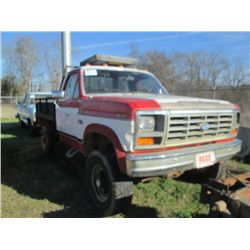 1986 FORD F350 4X4 FLATBED, S/N 1FTHF36LXGNB34077, 8 CYL GAS ING, 4 SPD TRANS, STEEL FLATBED