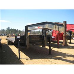 TRAILER WORLD T/A GOOSENECK TRAILER, 32' DECK, 4' DOVETAIL, FOLD DOWN RAMP