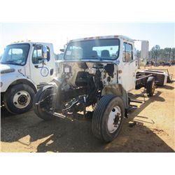 1999 INTERNATIONAL CAB & CHASSIC, V/N 1HTSCAAM4XH682709 (DOES NOT RUN)