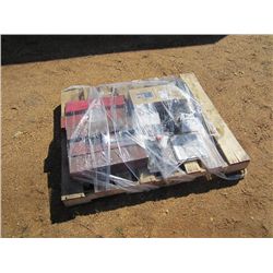 (1) LOT MISC SAFETY TRIANGLE, GLAD HANDS, BRAKE PARTS