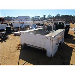 8' KNAPHEIDE SERVICE BED W/PIPE RACK