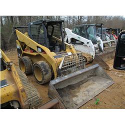 CAT 262 SKID STEER LOADER, S/N CED00243 (01 YR) GP BUCKET, CANOPY, METER READING 2,744 HRS
