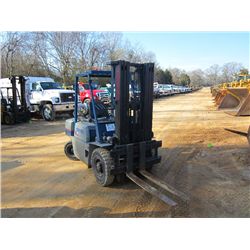 KOMATSU FG25-7 FORKLIFT, S/N 239646, LP GAS, CANOPY, METER READING 3,487 HRS