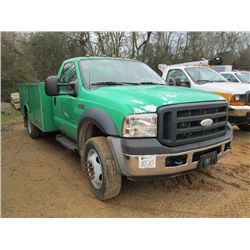 2006 FORD F550 XL SUPER DUTY SERVICE TRUCK, S/N 1FDAF56P36EC94103, POWERSTROKE DIESEL, 5 SPD, KNAPHE