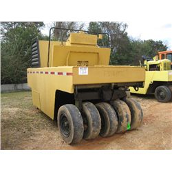 BOMAG BW12R PNEUMATIC ROLLER, S/N 101610010129, METER READING 4,532 HRS