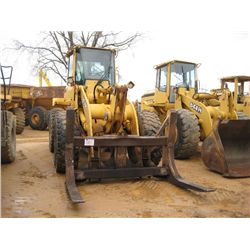 JOHN DEERE 624H WHEEL LOADER, S/N 572919 (99 YR) WICKER FORKS, ECAB W/AIR, 20.5R25 TIRES