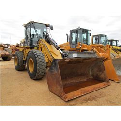 CAT 930G WHEEL LOADER, S/N TWR00367 (05 YR) GP BUCKET, QUICK COUPLER, AUX HYD, ECAB W/AIR, 20.5R25 B