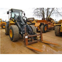 KOMATSU WA250-PT5 WHEEL LOADER, S/N 70297 (04 YR) FORKS, COUPLER, ECAB W/AIR, 20.5R25 TIRES, METER R