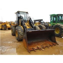 CAT IT28G TOOL CARRIER, S/N DBT01395 (04 YR) FORKS, GP BUCKET W/TEETH, QUICK COUPLER, AUX HYD, ECAB 
