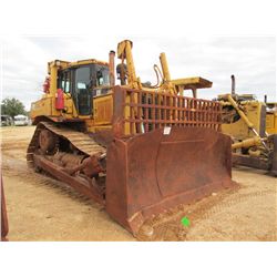 CAT D7R CRAWLER TRACTOR, S/N 2EN0646 (98 YR) SEMI U BLADE W/ TILT, ECAB W/AIR (COUNTY OWNED)