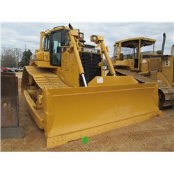 CAT D6R LGP CRAWLER TRACTOR, S/N ADE0536 (04 YR) STRAIGHT BLADE W/HYD TILT, ECAB W/AIR, METER READIN