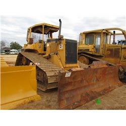 CAT D6M LGP CRAWLER TRACTOR, S/N 4JN01220, 6 WAY BLADE, CANOPY, METER READING 7,516 HRS