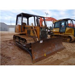 CASE 1150B CRAWLER TRACTOR, S/N 304718, 6 WAY BLADE, 22" SBG, CANOPY, SWEEPS, REAR SCREEN, METER REA