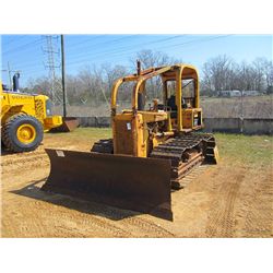 DRESSER TD7 CRAWLER TRACTOR, S/N 44100224000627, 6 WAY BLADE, CANOPY, SWEEPS, REAR SCREEN, METER REA