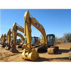 CAT 320CL HYDRAULIC EXCAVATOR, S/N ANB02752 (02YR), 9' 8" STICK, 48" BUCKET, HYD THUMB, AUX HYDS, EC
