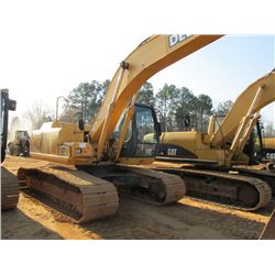 JOHN DEERE 200CLC HYDRAULIC EXCAVATOR  S/N 507190 (06 YR) STANDARD STICK  52"" BUCKET  ECAB  METER R