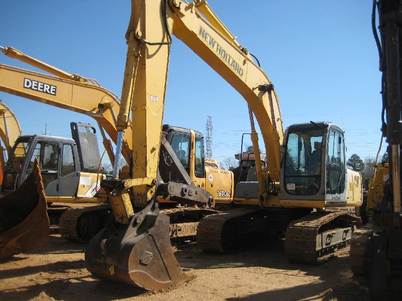 NEW HOLLAND EH160 HYDRAULIC EXCAVATOR, S/N N6DA16247, LONG STICK, ROCKLAND THUMB, ECAB W/AIR