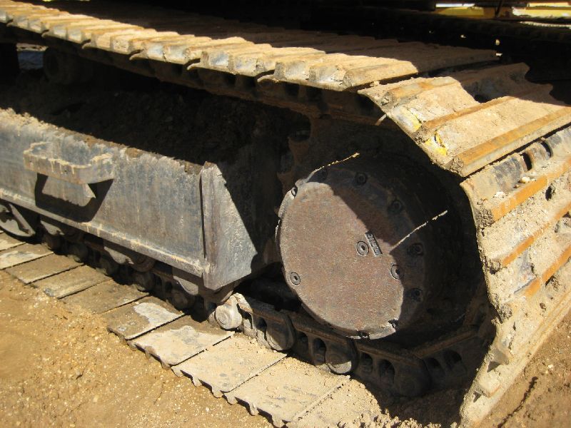 NEW HOLLAND EH160 HYDRAULIC EXCAVATOR, S/N N6DA16247, LONG STICK, ROCKLAND THUMB, ECAB W/AIR