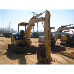 KOMATSU PC50MR-2 MINI HYDRAULIC EXCAVATOR, S/N 007787 (07 YR) 6'8" STICK, 24" BUCKET, AUX HYD, BLADE