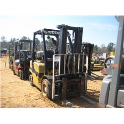 YALE GLP060 FORKLIFT, S/N B875B02732C, LP GAS, CANOPY