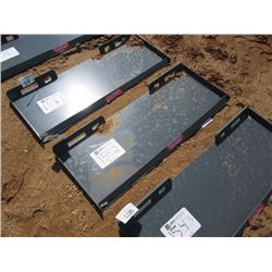 UNUSED VERSATECH QUICK TACH MOUNT PLATE 4000, FITS SKID STEER