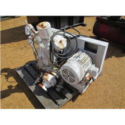 INGERSOLL-RAND 30T AIR COMPRESSOR ON SKIDS, S/N 7T2X9
