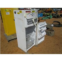 WHIRLPOOL REFRIGERATOR FREEZER