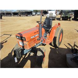 KUBOTA B8200E FARM TRACTOR, S/N 67800-47463, 3 PTH, PTO, DIESEL ENG, METER READING 33 HRS