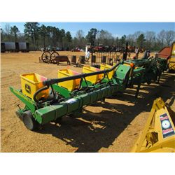JOHN DEERE 1720 12 ROW PLANTER