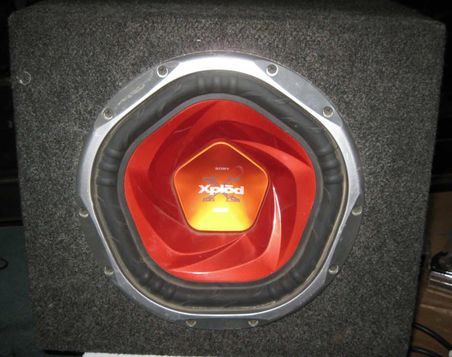 Sony XPlod 10" Speaker/Box