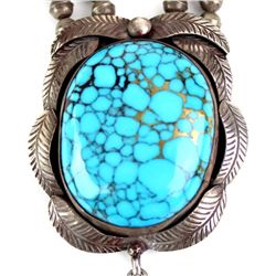 Beautiful old Navajo ladies necklace in sterling