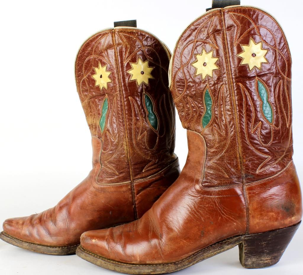 Vintage Acme boots with inlaid uppers,