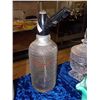 Image 1 : VINTAGE CO2 SELTZER BOTTLE