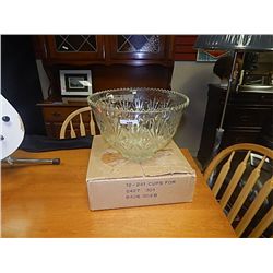 PUNCH BOWL SET - GLASSES IN BOX