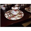 Image 2 : ROYAL ALBERT - OLD COUNTRY ROSES - CREAM & SUGAR WITH BOTTOM PLATE