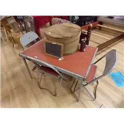 FOLDING CHILD'S TABLE AND CHAIRS